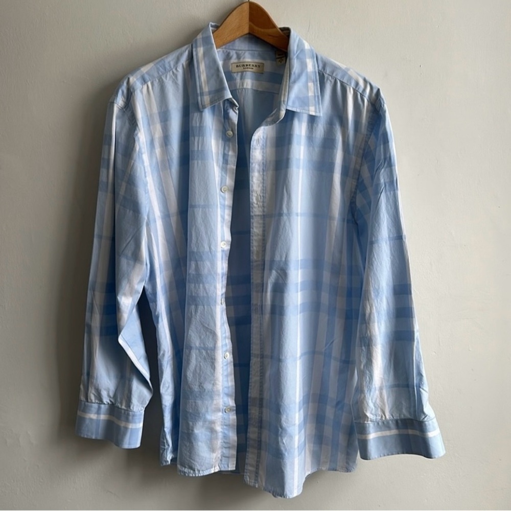 Men’s beautiful Burberry shirt